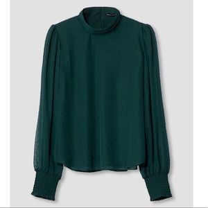 Universal Standard Iris top